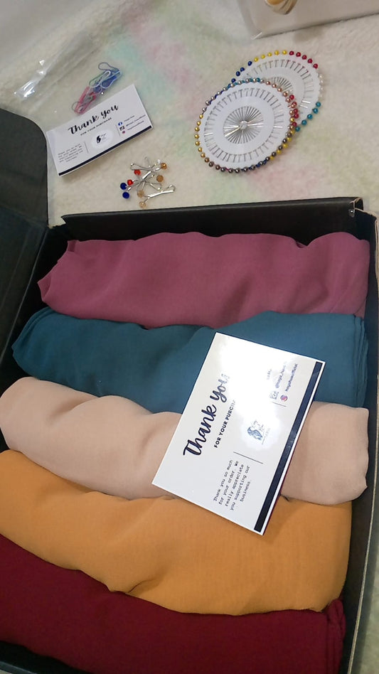 5-in-1 Georgette Hijab Gift Box – Everyday Elegance in Every Shade