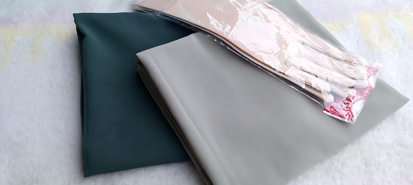 ✨ Set of 2 Georgette Hijabs – Mint & Dark Green with Skin-Tone Gloves