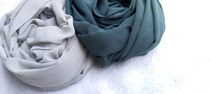 ✨ Set of 2 Georgette Hijabs – Mint & Dark Green with Skin-Tone Gloves
